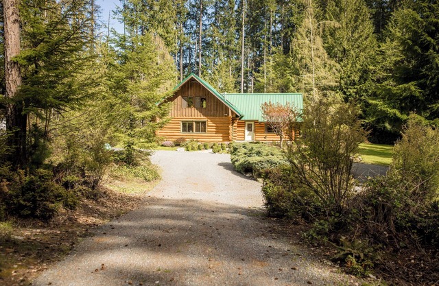 Private Log Cabin on Whidbey Island