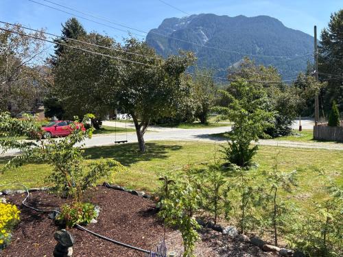 Private Luxury Relaxing HOME w BBQ & Gas Fire-pit