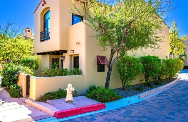 Private Mediterranean Villa Downtown Palm Springs