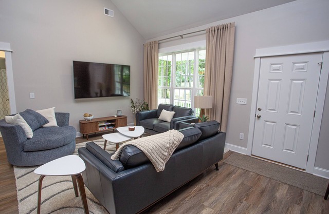 Private, modern and NEW 3-bedroom house in charming Camden