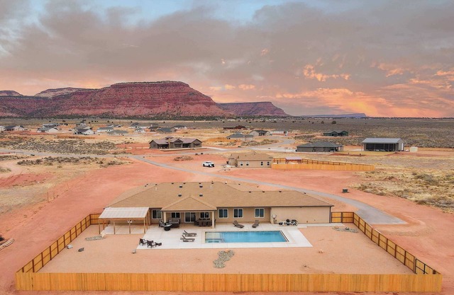 Private oasis with pool/hot tub and 2 homes in one