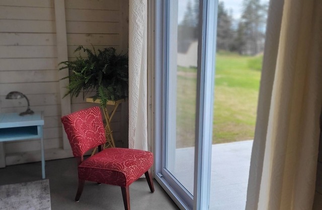 Private Oceanfront Cottage in Scots Bay – Your Quiet Escape on the Bay of Fundy
