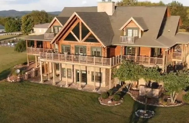 Private Playground with over 100 acres of Fun!