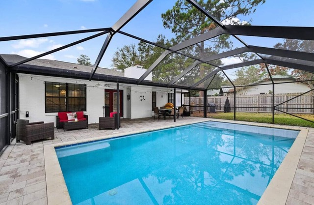 Private pool Bluewater Bay | Sleeps 11
