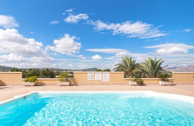 Privater Pool, Garage, Klimaanlage w / k und WIFI