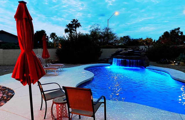 🌴NEUE LISTE🌴Großer privater Garten ~ Golfplätze, Restaurants, Pools / Spas ~ tierfreundlich