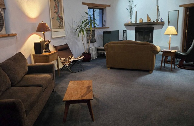 Privates, ruhiges Landhaus, nur 20 Minuten von Santa Fe entfernt.