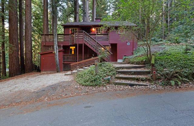 Privater, entspannender Rückzugsort in den Redwoods mit privater Terrasse und Grill