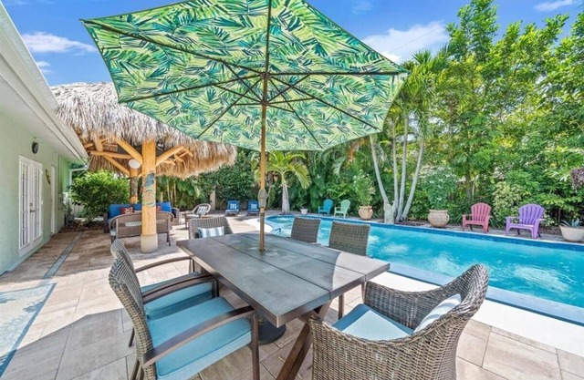 Private Resort Style Home w/ Heated Pool and Hot Tub - 5 min walk to Cocoa Beach