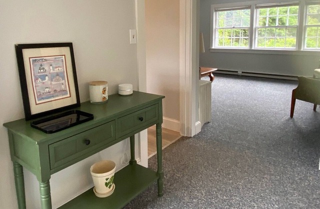 Private retreat, steps to beach and bike path!