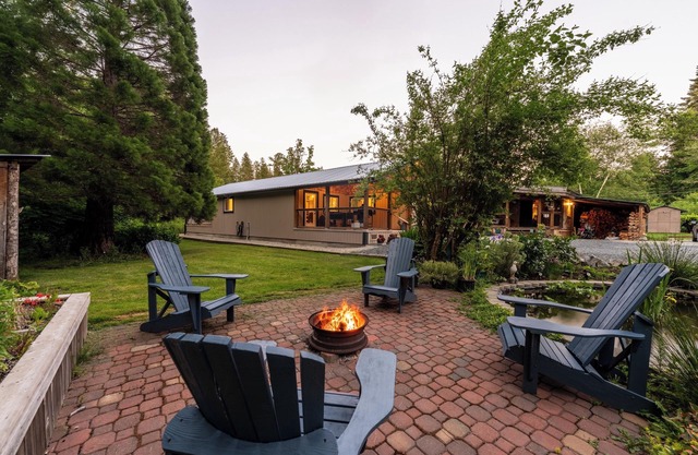 Private river front house calling all families looking for a perfect getaway.