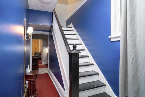 Private room #1 downtown ottawa