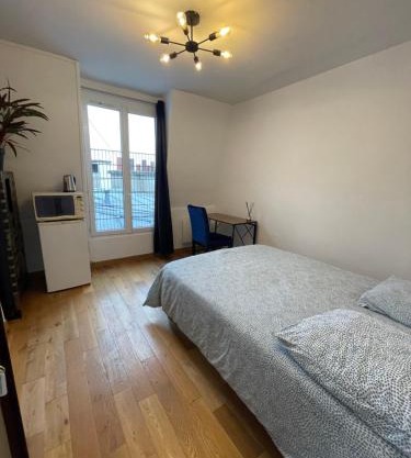 Private room center Paris
