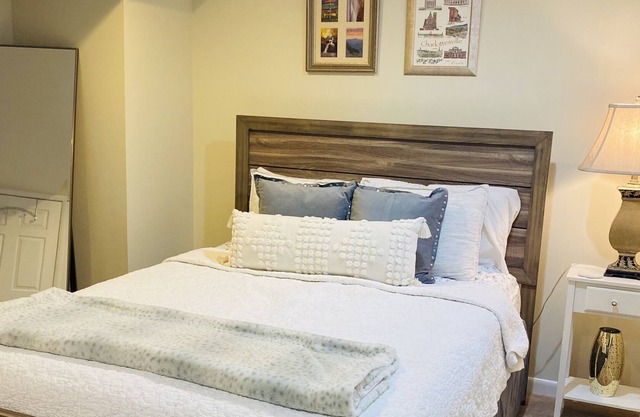 Private, spacious, guest suite in an excellent location!