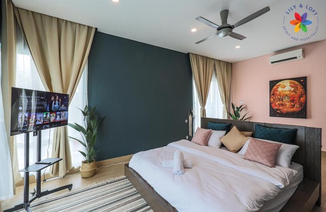 Private Studio in Bungalow by LilyandLoft