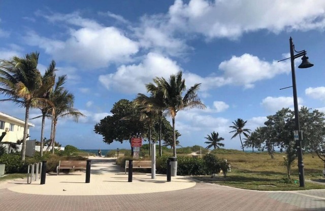 Private Suite # 14, five minutes walk to beach.