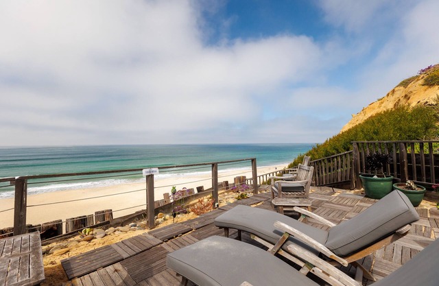 Summer Specials - Pool + Spa + Beach Access