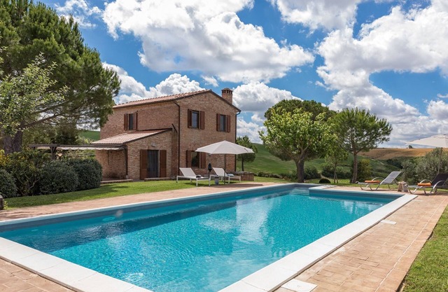 Privates toskanisches Landhaus für 8 Personen mit privatem Pool
