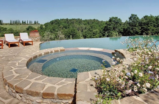 Private Tuscan villa with pool near Florence