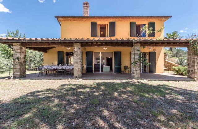 Ferienhaus / Villa - LUCIGNANO