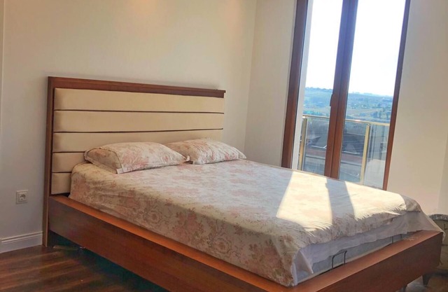 Privates Villa-Zimmer in der Nähe des Flughafens Istanbul