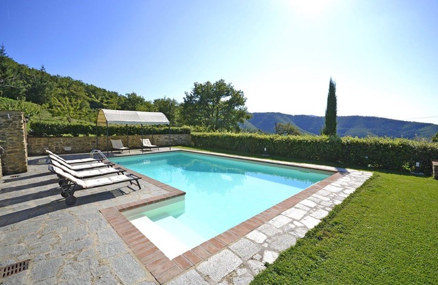 Alleinstehendes Ferienhaus mit privatem Pool, Klimaanlage, W-LAN, TV, Innenhof, bei Cortona