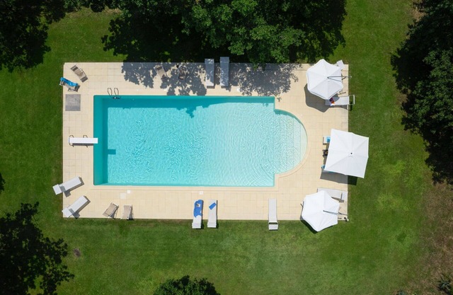 Alleinstehendes Ferienhaus mit W-LAN, privatem Pool, Whirlpool, TV, Parkplatz, bei Montepulciano