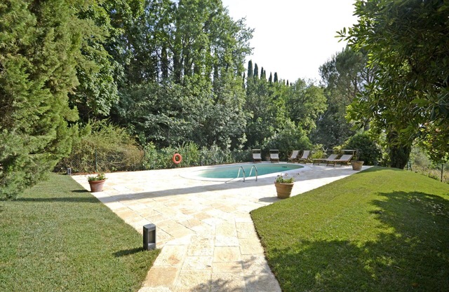 Alleinstehendes Ferienhaus mit privatem Pool, Klimaanlage, W-LAN, TV, Innenhof, bei Cortona