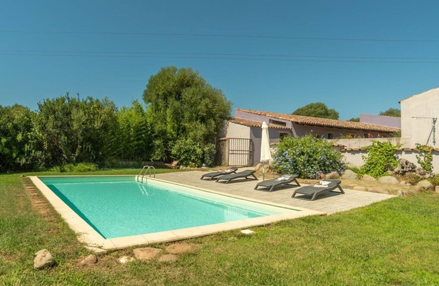 Alleinstehendes Ferienhaus mit privatem Pool, W-LAN, Klimaanlage, TV, Innenhof, Panoramablick