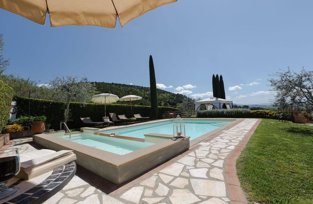 Alleinstehendes Ferienhaus mit W-LAN, Klimaanlage, privatem Pool, TV, Innenhof, bei San Gimignano