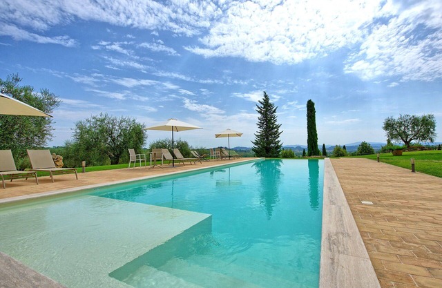 Alleinstehendes Ferienhaus mit Sauna, privatem Pool, Klimaanlage, W-LAN, TV, bei Montepulciano