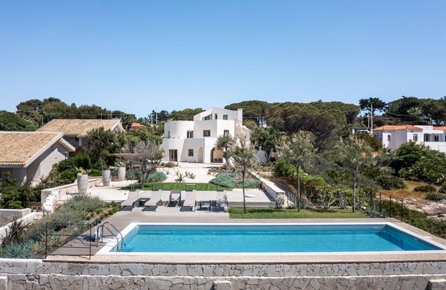 Alleinstehendes Ferienhaus mit W-LAN, privatem Pool, Klimaanlage, TV, Innenhof, bei Syrakus
