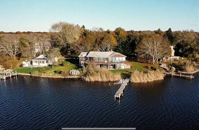 Private Waterfront House, Scenic Sunset Views