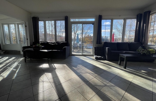Private Waterfront Cottage- A Family-Friendly Escape with fun and relaxation