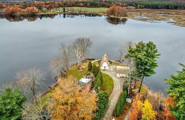 Private Waterfront Home on Your Own Peninsula!