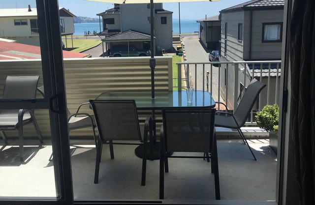 Privately owned Apartment in Oceans Resort. Perfect for families and couples.