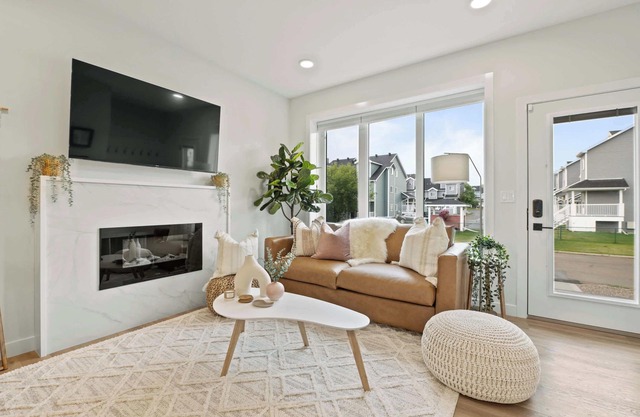 Promenade | 3BR | BBQ, Fire Pit | Near the Beach!!