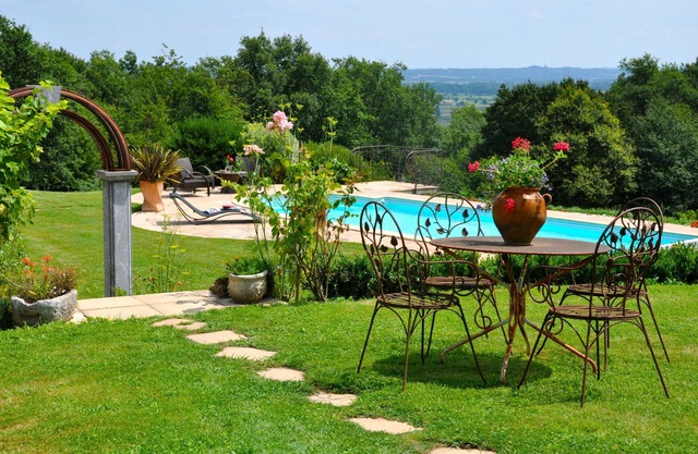 PROMO 15% eine Woche alt renovierte Scheune mit Pool