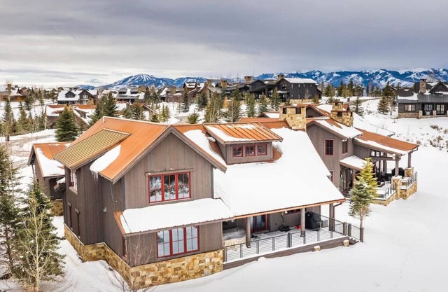 Promontory Mountain Retreat