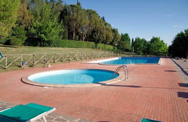 Residenz Leccino-Le Gorghe di Valmarino in Umbrien, 5 km von Perugia, Schwimmbad und WIFI