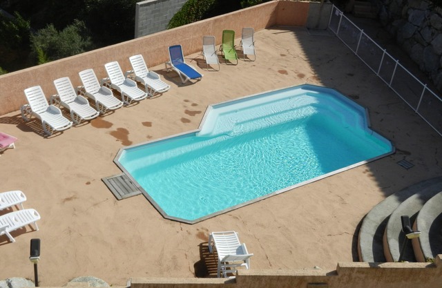 Propriano T3 50 m2 - herrliche Aussicht auf den Golf von Valinco und den Pool