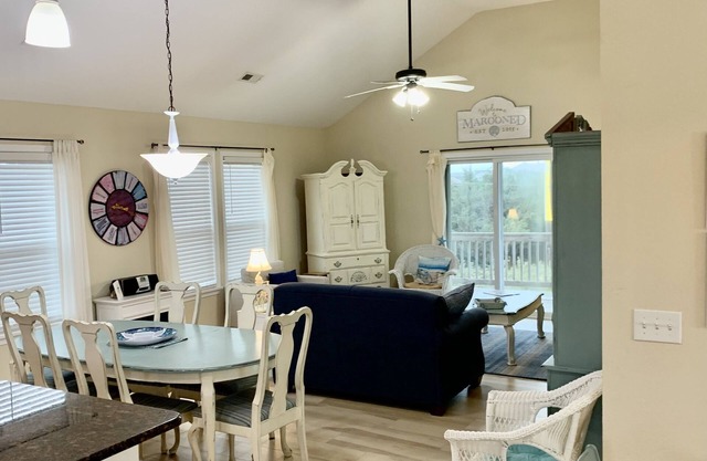Beachy & Beautiful in Avons Kinnakeet Shores 4Br-4 Masters! Outerbanks !!