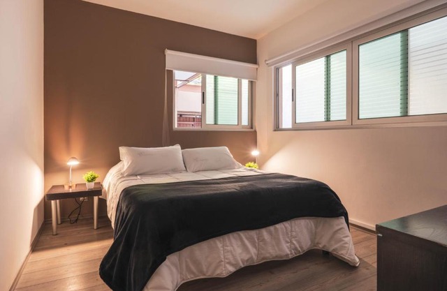 Puerta Condesa, Rooms & Studios
