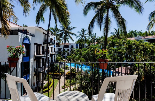Puerto de Luna Pet Friendly & Family Suites Hotel