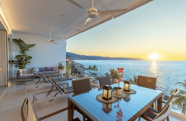 Puerto Vallarta Resort Condo, On-Site Beach Access