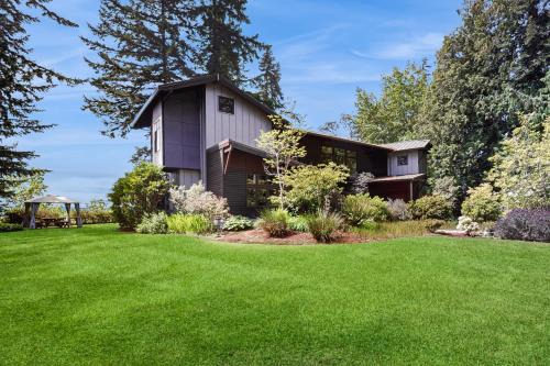 Puget Sound Orca Retreat