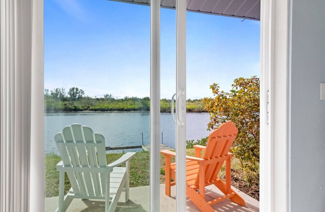 PUNTA GORDA WATERFRONT CONDO 2