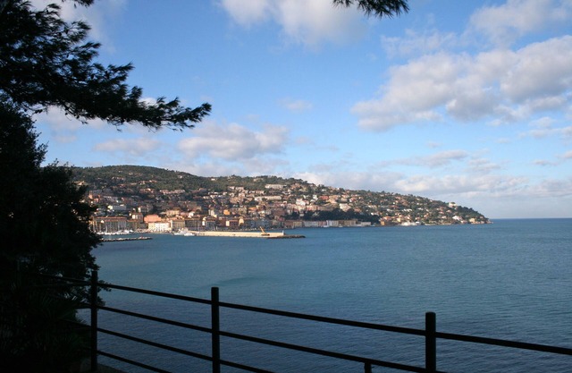 Punta Nera, wunderschöne Villa direkt am Meer