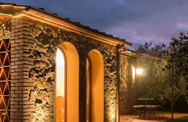 Entspannung pur in gehobener Atmosphäre fuer 2/3 Personen, Pool, Wifi, Meernaehe