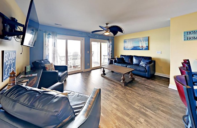 Put-in-Bay Waterfront Condo #202